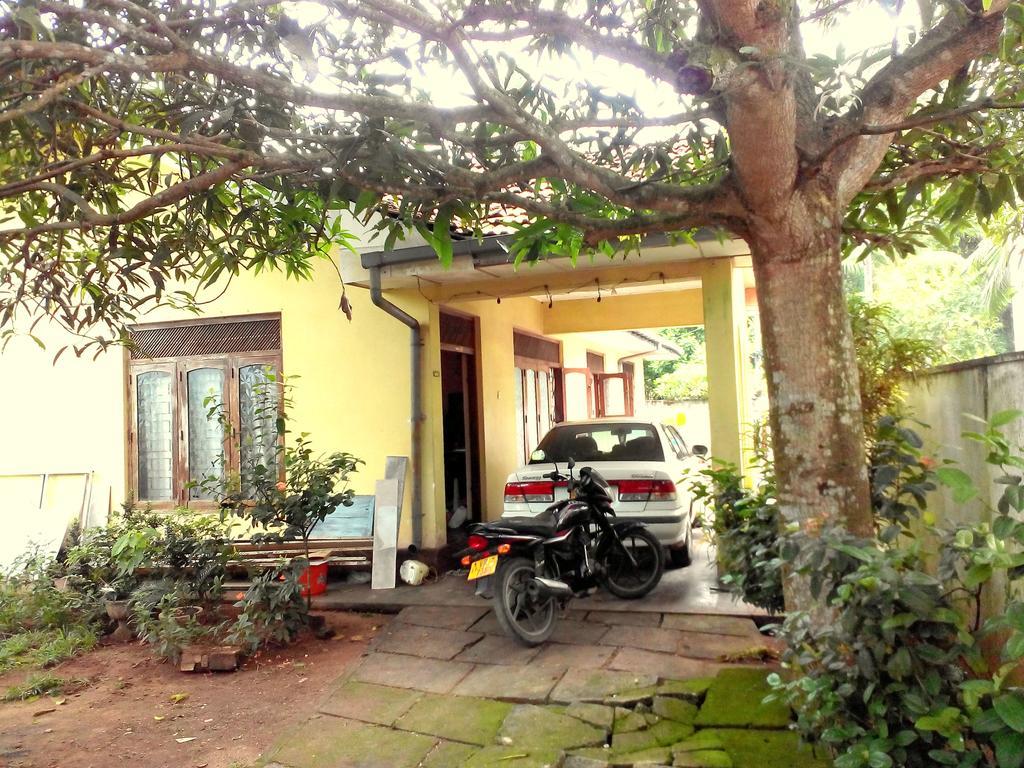 Hikkaduwa Home Stay Extérieur photo