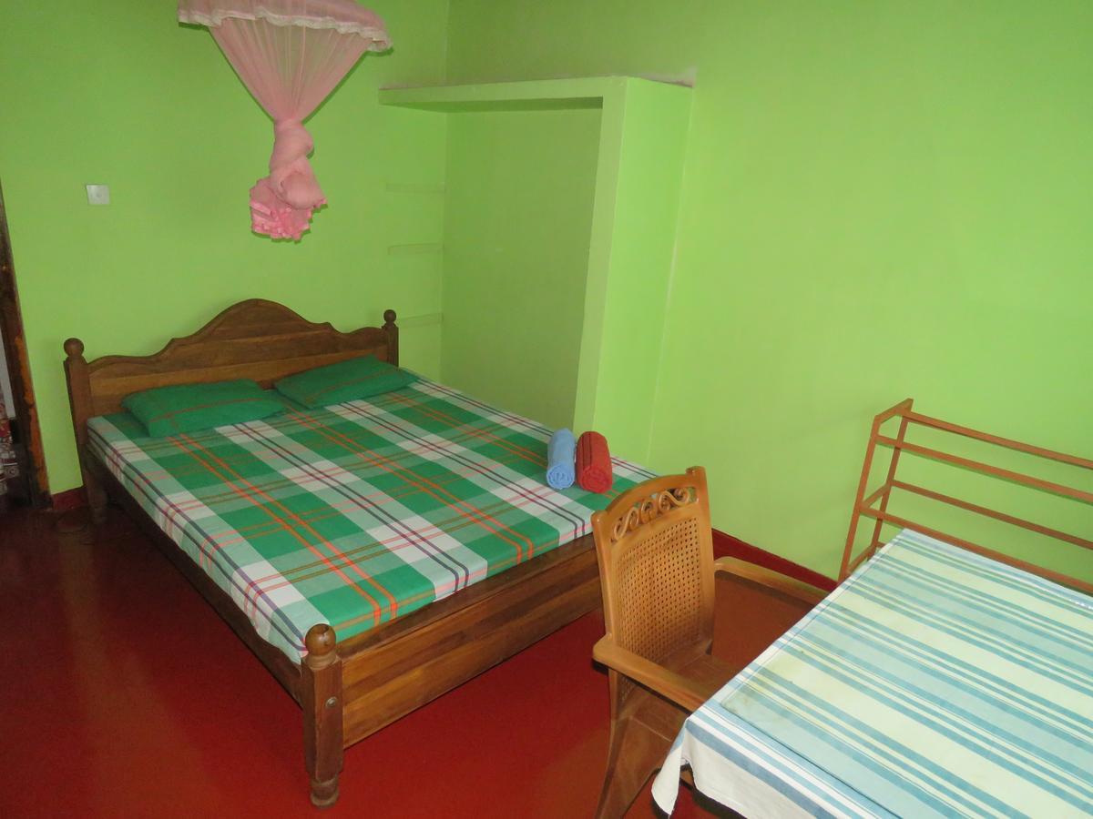 Hikkaduwa Home Stay Extérieur photo